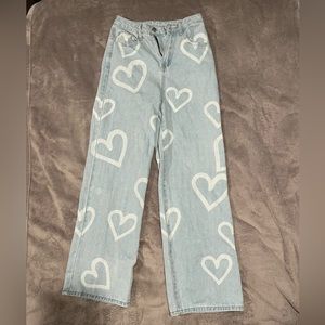 SHEIN Lightwash jeans with white hearts size 25